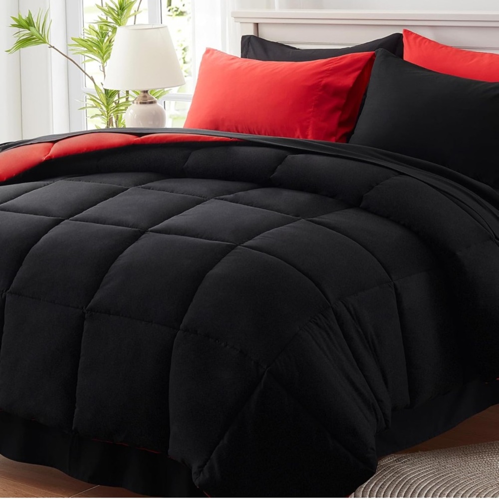 Reversible Queen Comforter Red/Black
